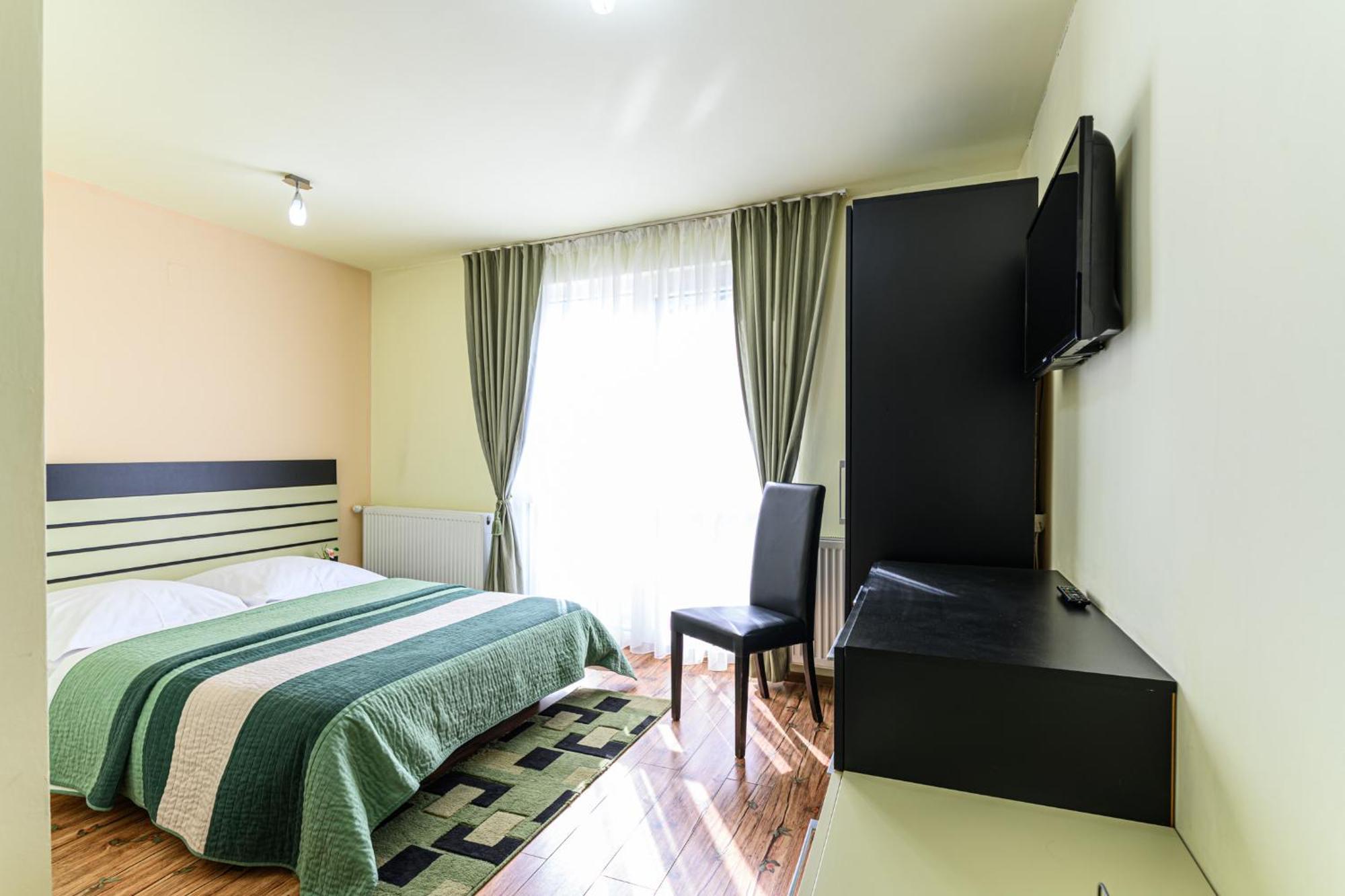 Casa Ramino Hotel Buşteni Eksteriør billede