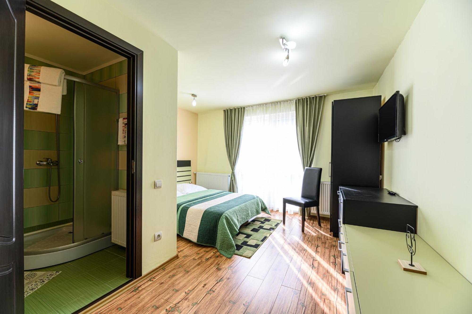 Casa Ramino Hotel Buşteni Eksteriør billede