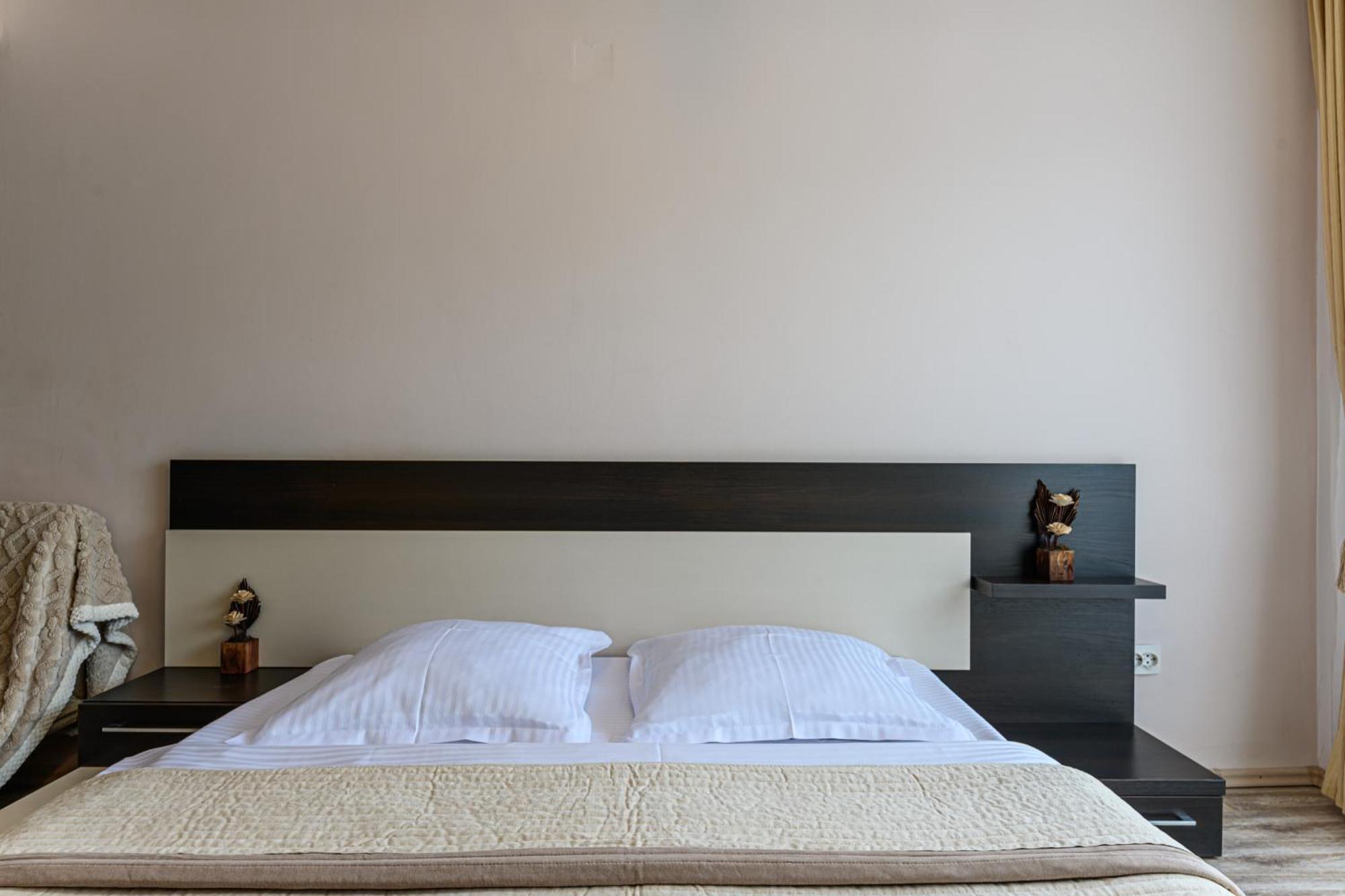 Casa Ramino Hotel Buşteni Eksteriør billede