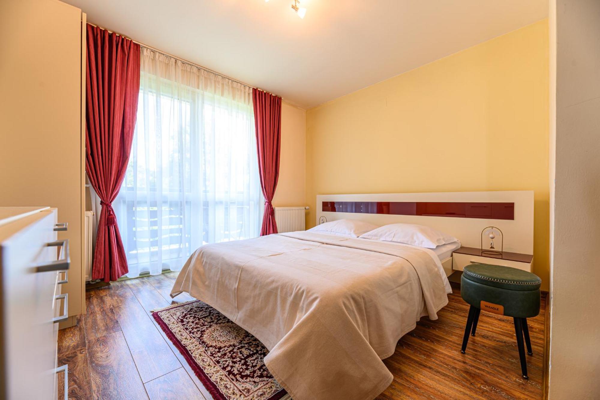 Casa Ramino Hotel Buşteni Eksteriør billede